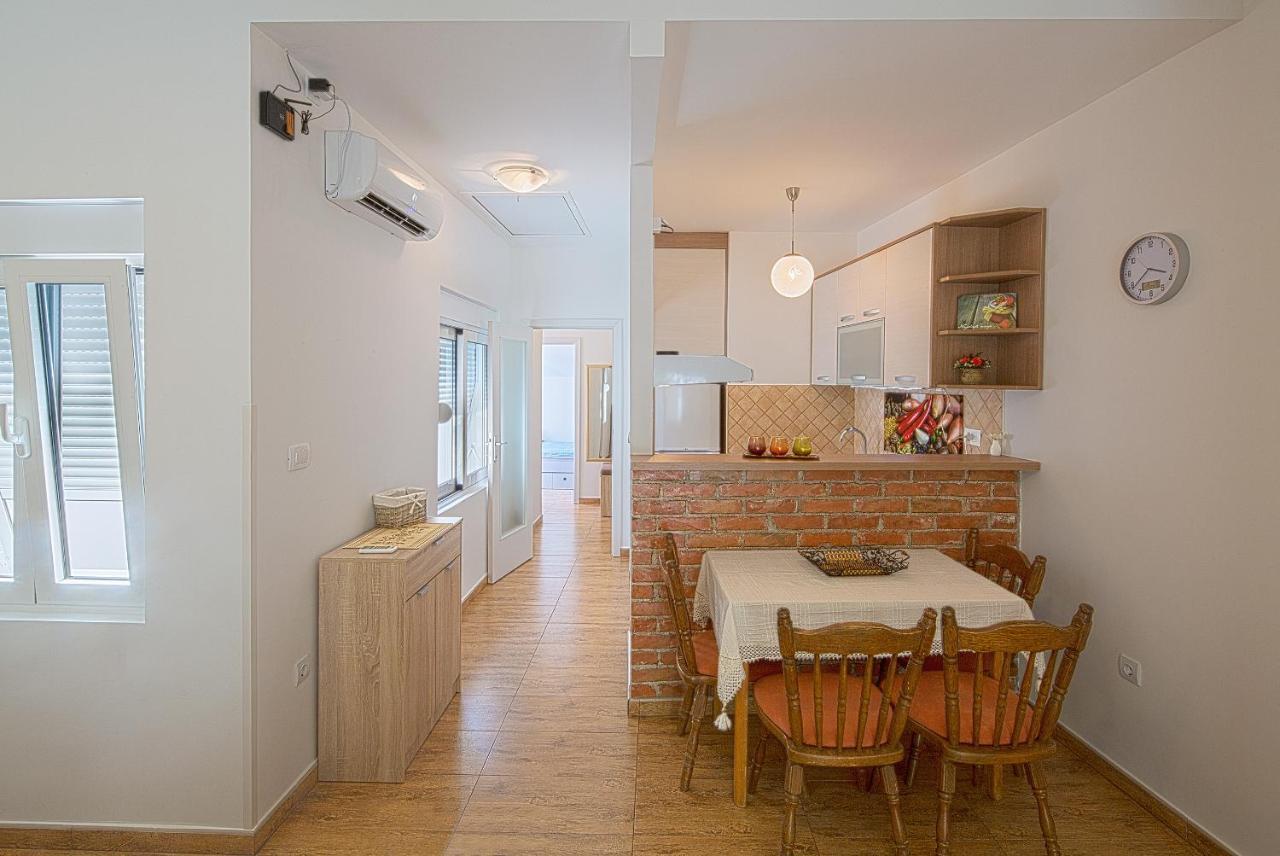 Apartment Kotor Bay Екстериор снимка