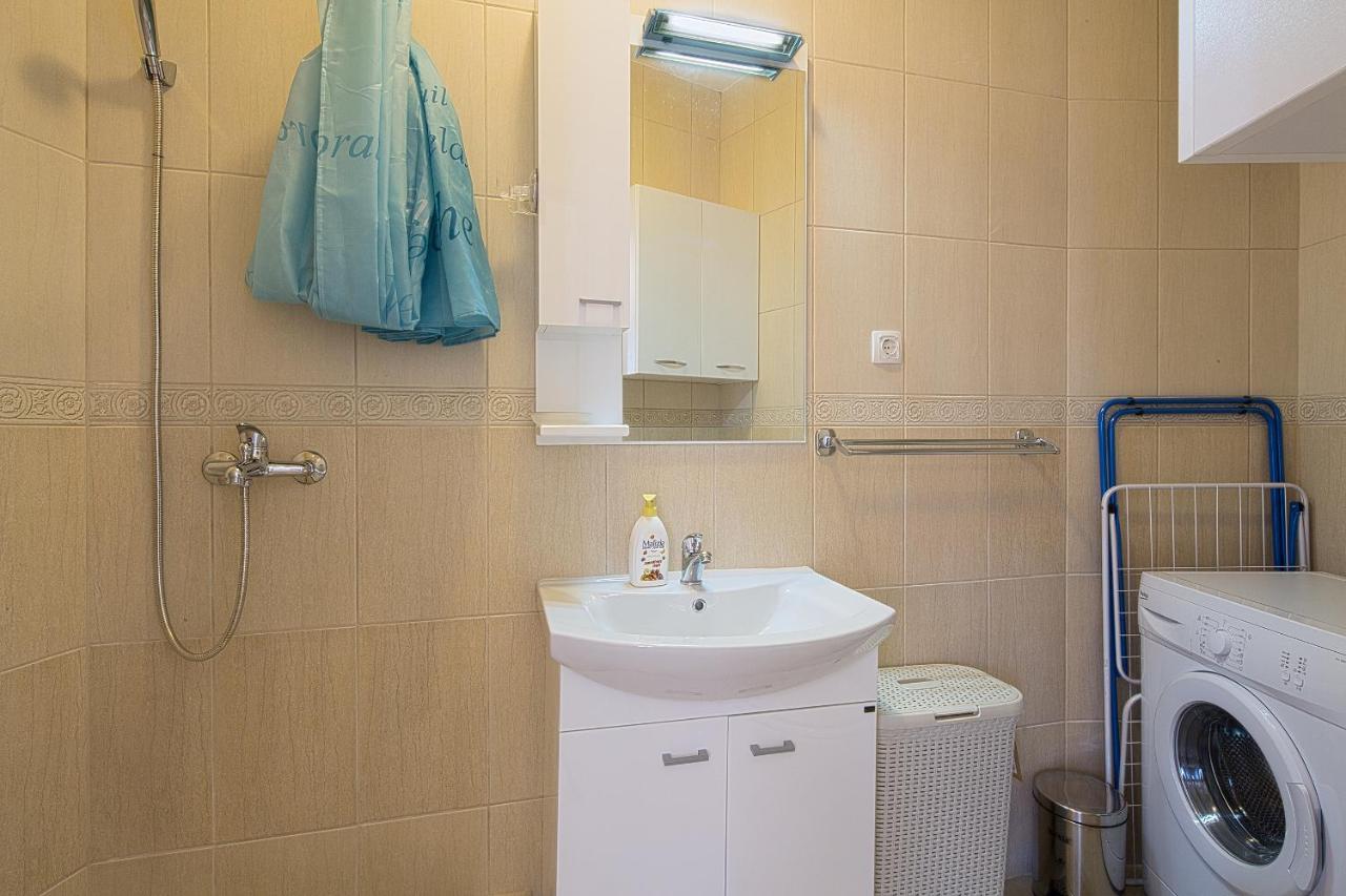 Apartment Kotor Bay Екстериор снимка