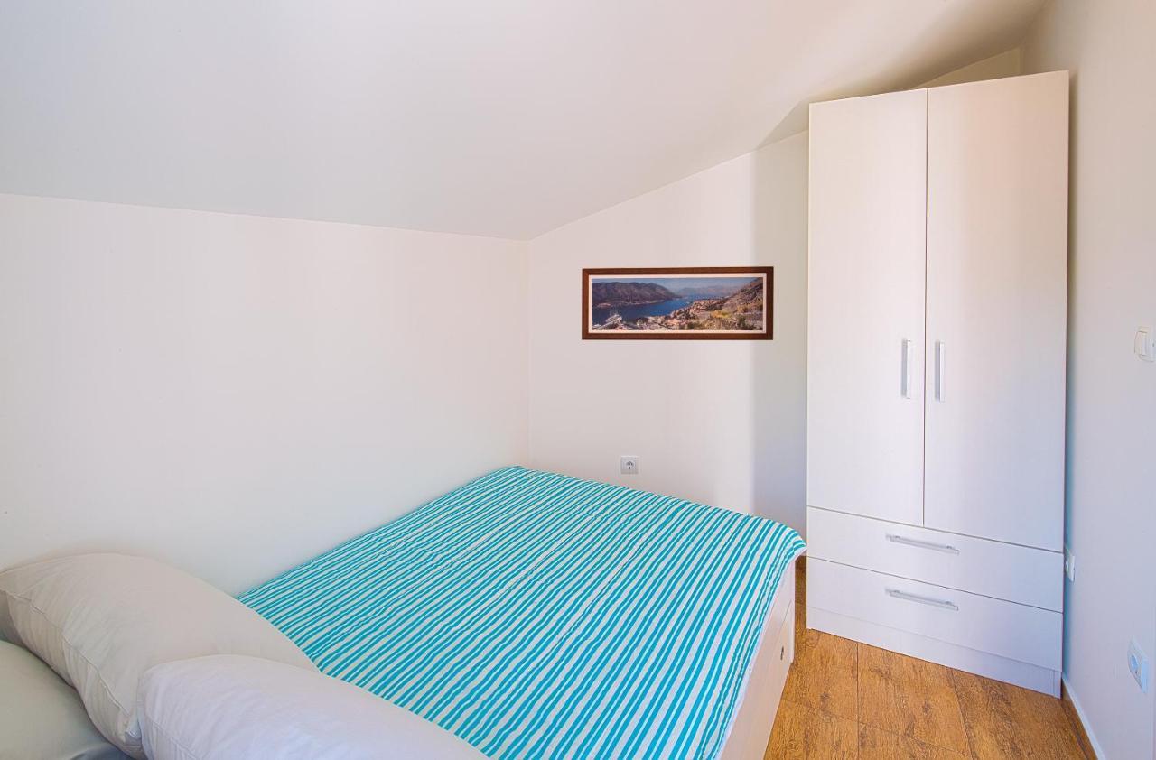 Apartment Kotor Bay Екстериор снимка